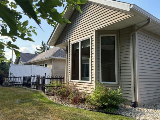 1823 Bohmbach Drive, Red Wing, MN 55066