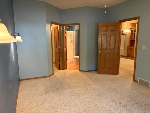 1823 Bohmbach Drive, Red Wing, MN 55066
