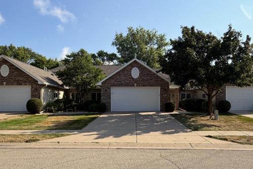 1823 Bohmbach Drive, Red Wing, MN 55066