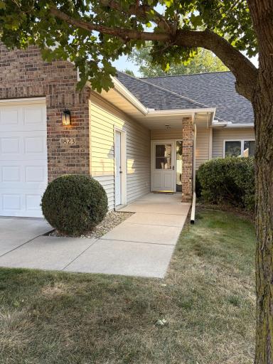 1823 Bohmbach Drive, Red Wing, MN 55066