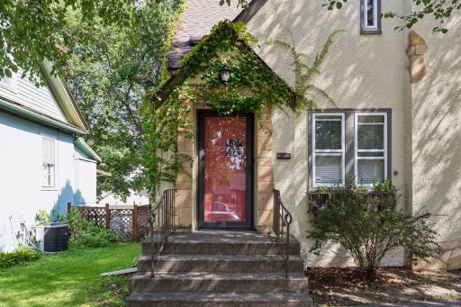 Photo for 3925 France Avenue S, Minneapolis, MN 55416 - listing #7135046 3925 France Avenue S, Minneapolis, MN 55416