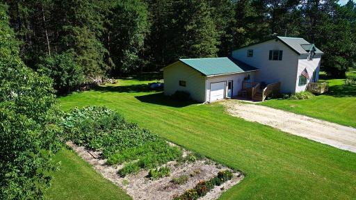 Front of Home/Garden