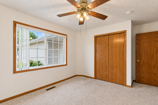 198 Cedar Cove Lane, Owatonna, MN 55060