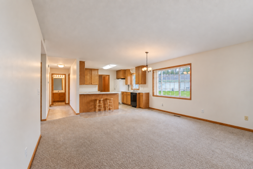 198 Cedar Cove Lane, Owatonna, MN 55060