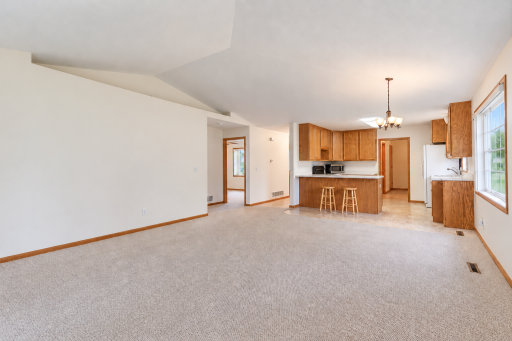 198 Cedar Cove Lane, Owatonna, MN 55060