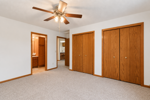 198 Cedar Cove Lane, Owatonna, MN 55060