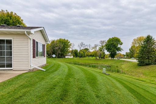 198 Cedar Cove Lane, Owatonna, MN 55060