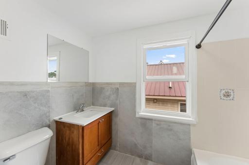 3632 4th Avenue S, Minneapolis, MN 55409