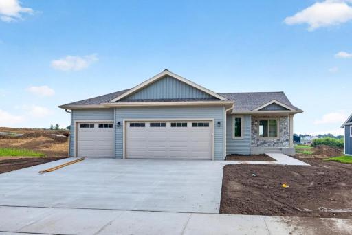 6176 Cody Lane NW, Rochester, MN 55901