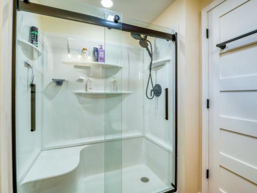 2011 Norton Avenue NW, Bemidji, MN 56601