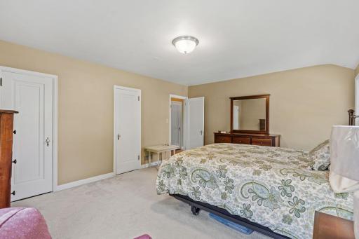 611 2nd Street NE, Faribault, MN 55021