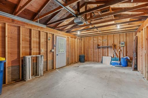 611 2nd Street NE, Faribault, MN 55021