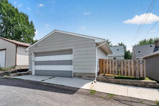 1949 Nevada Avenue E, Saint Paul, MN 55119