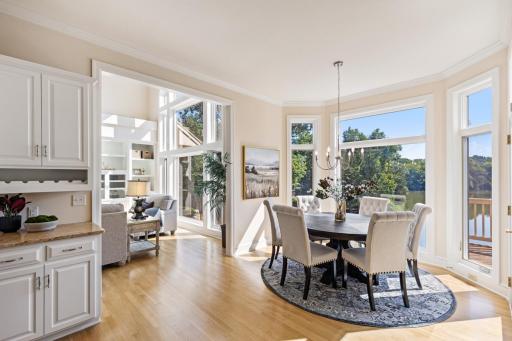 8665 Wynstone Pass, Eden Prairie, MN 55347