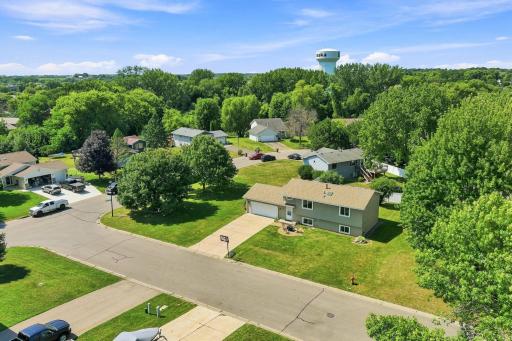 2201 Kessler Lane, Chaska, MN 55318
