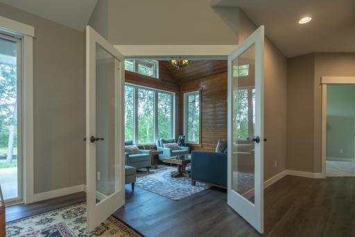 DOUBLE DOORS TO SUNROOM