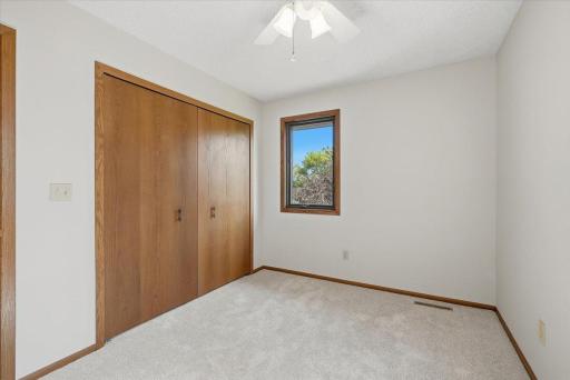 454 Oday Street S, Maplewood, MN 55119