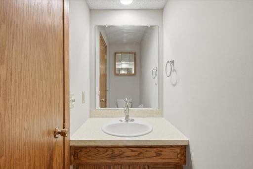 454 Oday Street S, Maplewood, MN 55119
