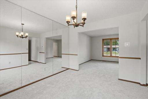 454 Oday Street S, Maplewood, MN 55119