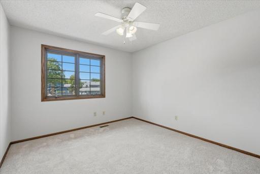 454 Oday Street S, Maplewood, MN 55119