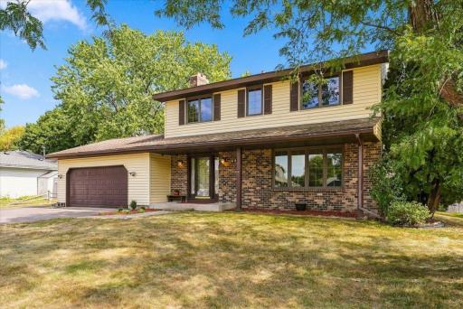 454 Oday Street S, Maplewood, MN 55119