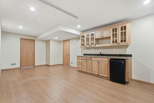 21-web-or-mls-17290_90th_Ave_N_Osseo_MN_55311_02696.jpg