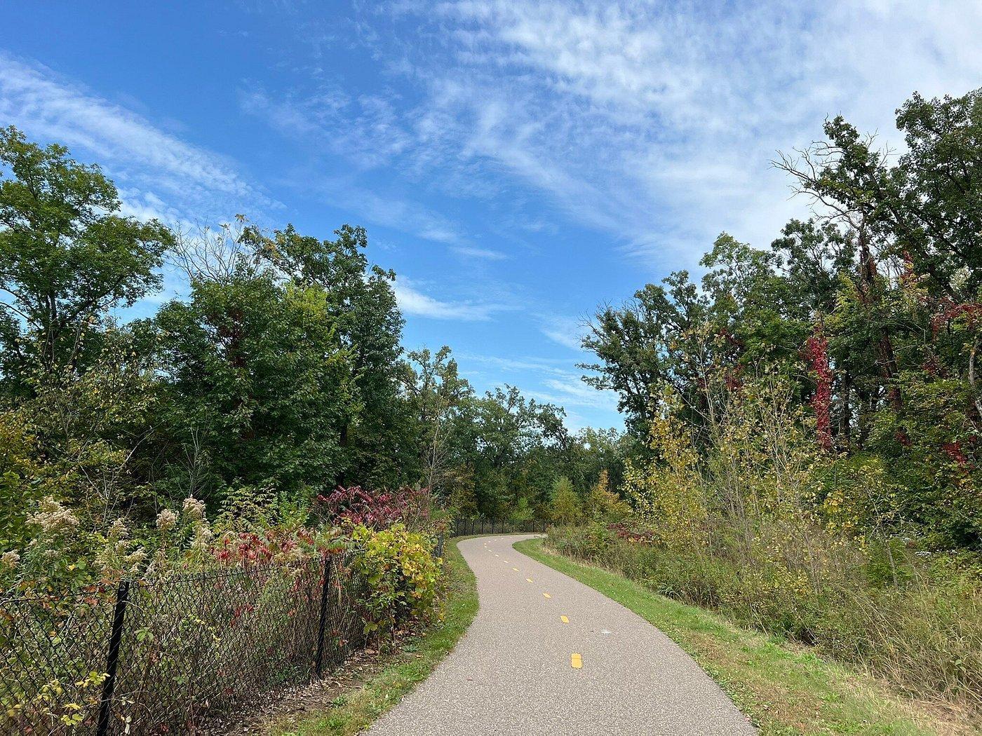 Bike paths NEarby -SPrin PArk.jpg