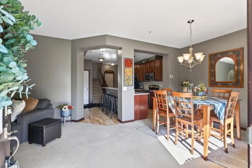 Nice open and bright layout.