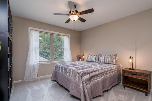 37-web-or-mls-121-bartholomew-ln.jpg