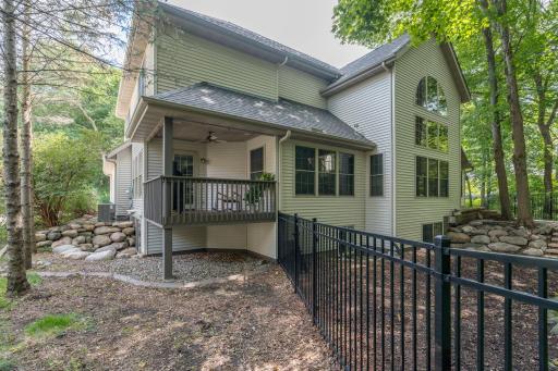51-web-or-mls-121-bartholomew-ln.jpg