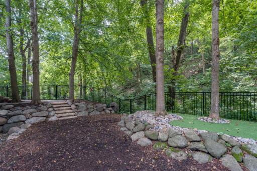 56-web-or-mls-121-bartholomew-ln.jpg