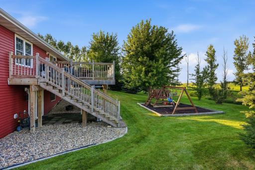 42335 541st Avenue, New Ulm, MN 56073