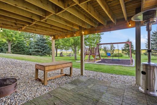 42335 541st Avenue, New Ulm, MN 56073