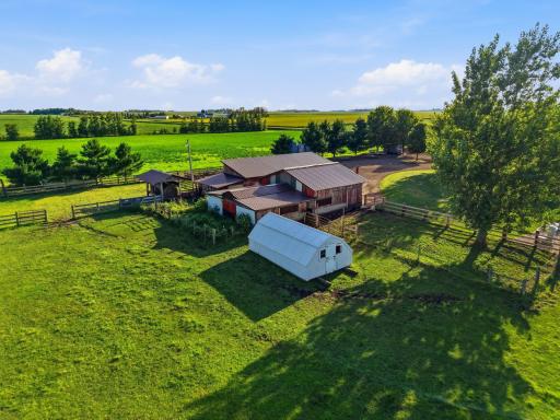 42335 541st Avenue, New Ulm, MN 56073