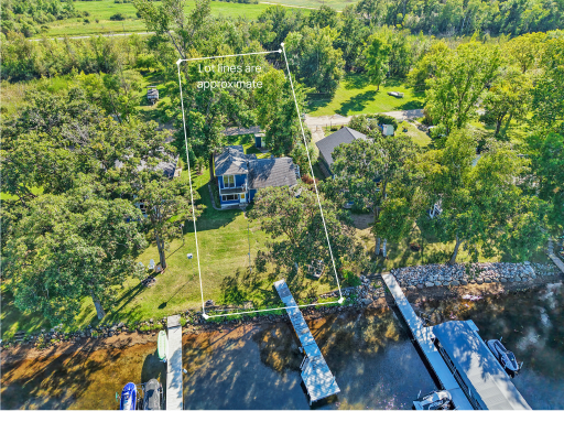 Aerial with Approximate Lot Lines