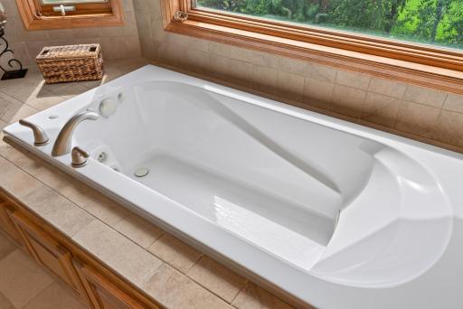 Relax in the tub!