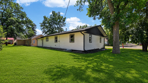 285 W 1st Street, Rush City, MN 55069