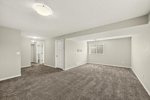 5526 Harvest Lake Drive NW, Rochester, MN 55901