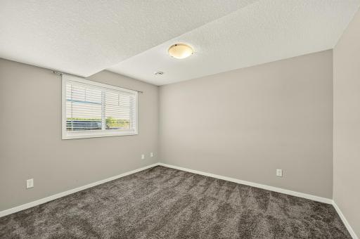 5526 Harvest Lake Drive NW, Rochester, MN 55901