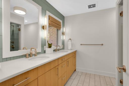 2096 Lower Saint Dennis Road, Saint Paul, MN 55116
