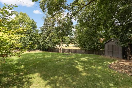 2096 Lower Saint Dennis Road, Saint Paul, MN 55116