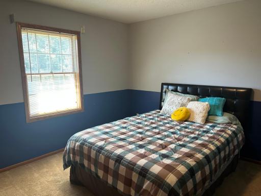 1204 Horizon Drive, Marshall, MN 56258