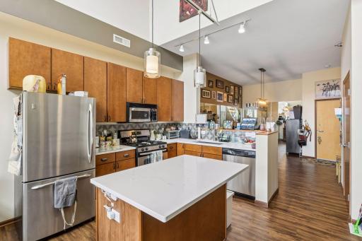 2650 University Avenue W, 205, Saint Paul, MN 55114