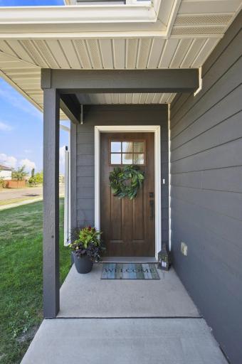 1102 LILAC Lane, Moorhead, MN 56560