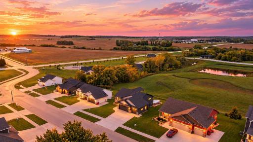 43 13th Street NE, Byron, MN 55920