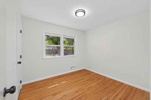 25_2940_115th22_mls.jpg