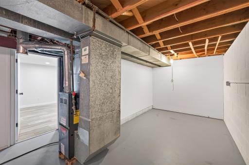 43_2940_115th38_mls.jpg
