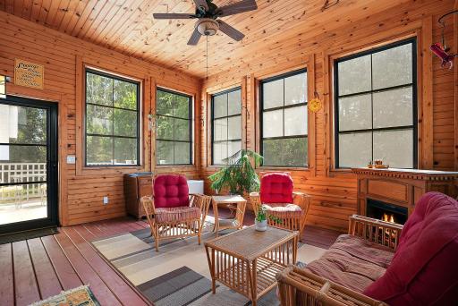 Rustic 3+ season porch