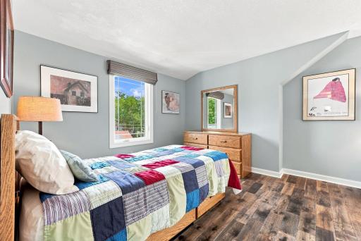 3410 Zenith Avenue N, Robbinsdale, MN 55422