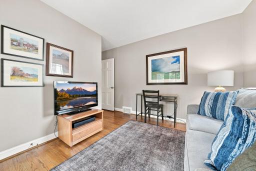 3410 Zenith Avenue N, Robbinsdale, MN 55422